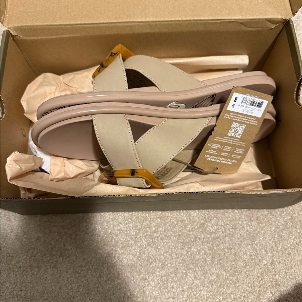 Olukai Sandals - NWT